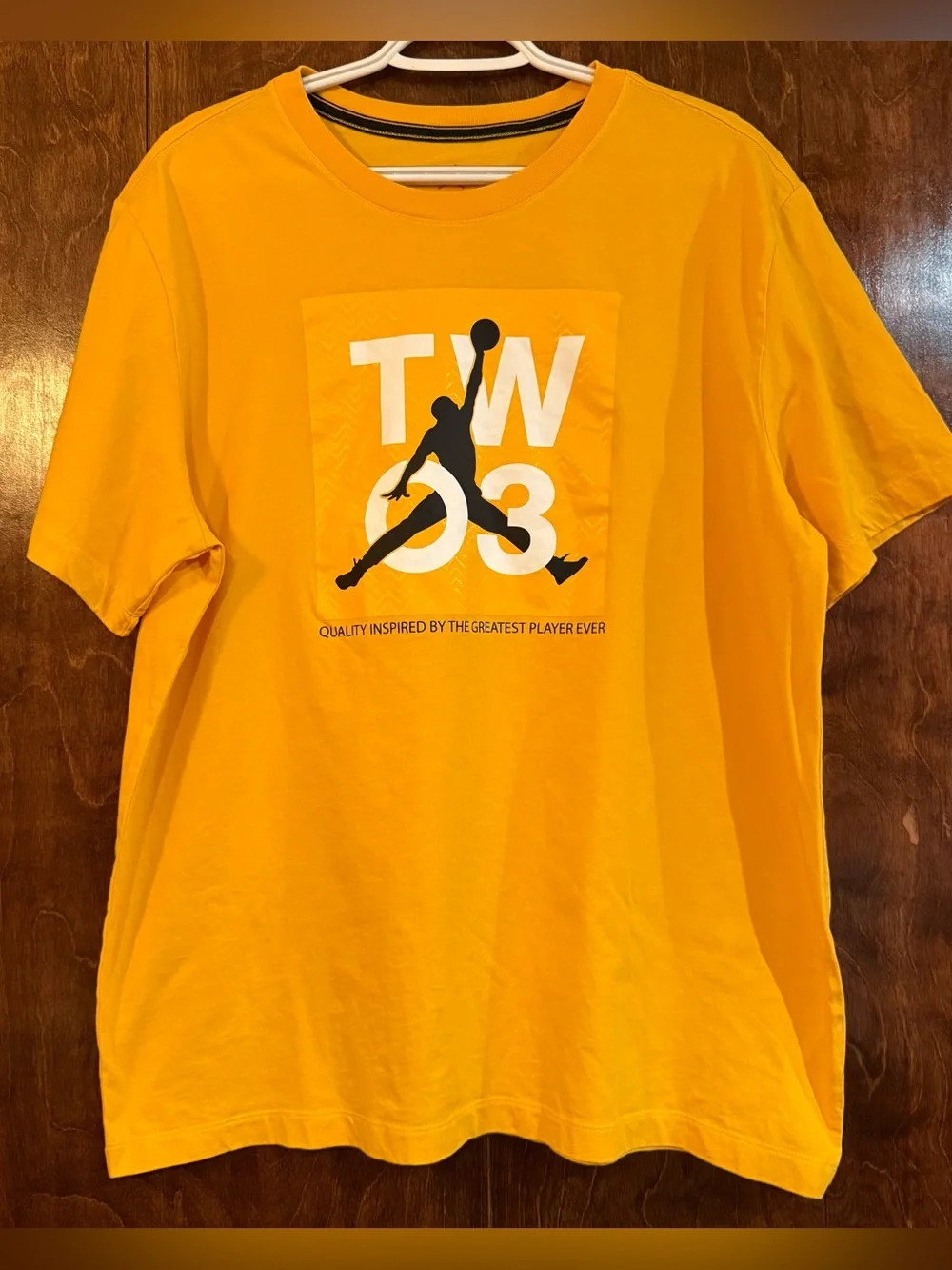 Jordan Men’s XL Yellow TW 03 Jumpman Basketball Graphic Cotton T-Shirt NWOT